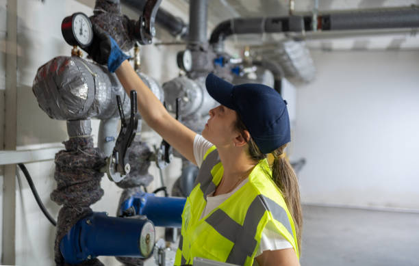 Best Emergency Plumber  in Bloomfield, IN